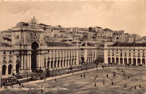 A796 Portugal Lissabon Lison Praca do Comercio Lado Norte Straßenbahn RPPC Postkarte