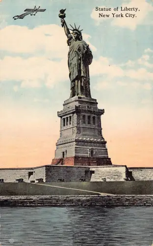A922 US Freiheitsstatue New York City Flugzeug Vintage Postkarte