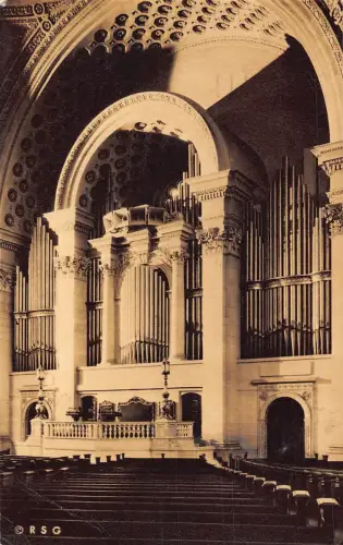 A922 US Boston Massachusetts Platform and Organ Church RPPC Postkarte