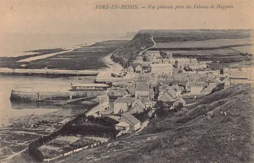 C068 Frankreich Port en Bessin Falaises de Huppain Vintage Postkarte