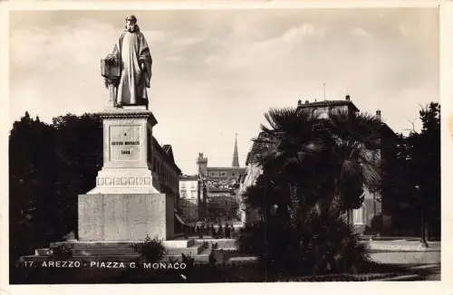 A806 Italien Arezzo Piazza G Monaco Denkmal RPPC Vintage Postkarte