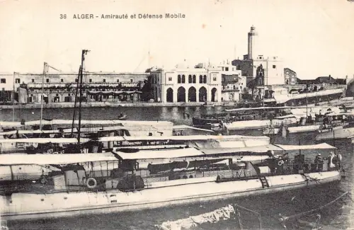 A926 Algerien Algier Amiraute et Defense Mobile Boats Vintage Postkarte
