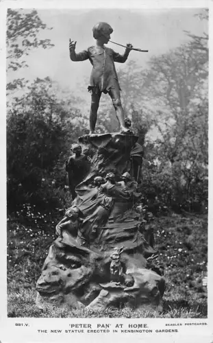 A942 England 1914 Peter Pan at Home Statue Kensington Gardens Vintage Postkarte