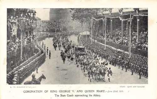 A983 Royalty Coronation King George V Queen Mary 1911 near Abbey Postkarte