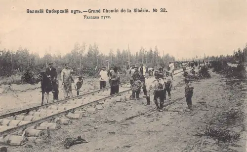 Russland Transsibirische Eisenbahn Gleisverlegung Arbeiter Kinder Nr 32 Postkarte B682