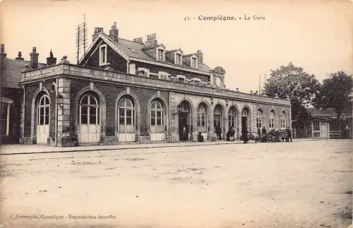 C065 Frankreich Compiegne La Gare Vintage Postkarte