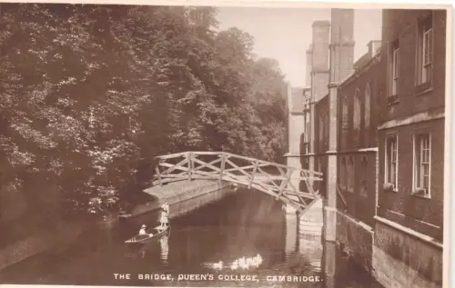 A945 England Cambridge Bridge Queen's College RPPC Vintage Postkarte
