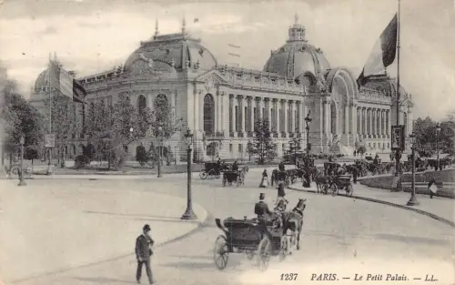 A114 Frankreich 1913 Paris Le Petit Palais Kutschen Palast Flagge Vintage Postkarte