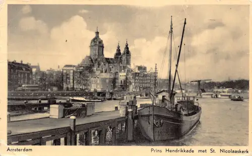 A207 Niederlande 1954 Amsterdam Prins Hendrikkade St Nicolaaskerk Boot Postkarte