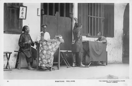 L524 Malaysia Kuala Lumpur Wahrsager Echtfoto Vintage Postkarte