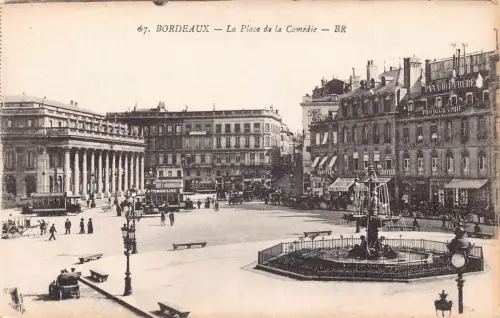 Frankreich Bordeaux Place de la Comedie Brunnen Geschäfte Vintage Postkarte