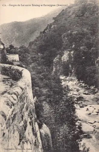 A841 Frankreich Gorges du Lot entre Estaing et Entraygues Vintage Postkarte