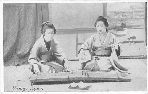 B586 Japan 1909 Geisha Mädchen spielen Shamisen und Musikinstrument Postkarte