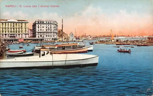 Italien Napoli Neapel S Lucia con i diversi Hotels Boote Vintage Postkarte