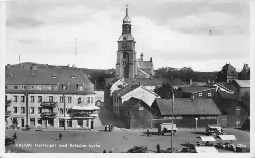 Schweden Falun Fisktorget med Kristine Kyrka Kirche Markt Laden Vintage Postkarte