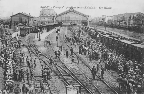 Frankreich Arras Gare Bahnhof Vintage Postkarte L552