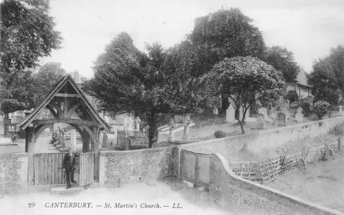 B005 England Canterbury St Martin's Church Vintage Postkarte