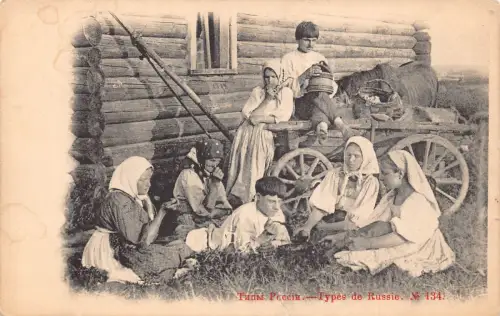 A995 Russland Russische Typen Bauernfamilie Ruhe Volkshaus Ethno Postkarte