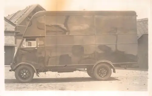 L547 England Delivery Panel Truck Van Holland Coachcraft RPPC Postkarte