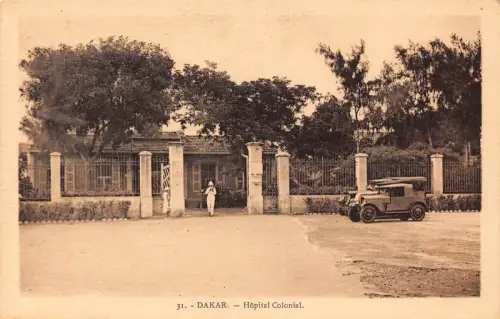 Senegal Dakar Krankenhaus Kolonialwagen Oldtimer Postkarte B911