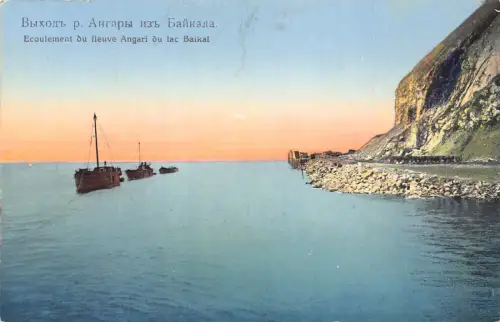 Russland Abfluss des Flusses Angari aus dem Baikalsee Boote Postkarte B911