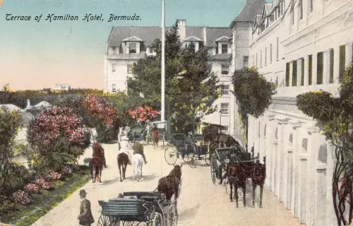 B160 Bermuda 1925 Terrasse der Hamilton Hotel Kutsche Vintage Postkarte