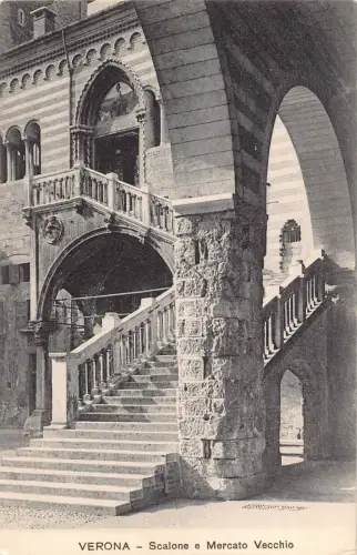 B146 Italien Verona Scalone e Mercato Vecchio Treppe Vintage Postkarte
