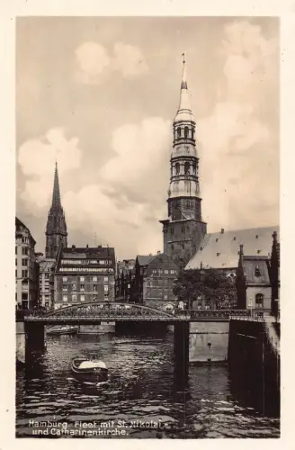 A063 Deutschland Hamburg Boot St. Nikolai und Katharinen Kirchenbrücke RPPC Postkarte