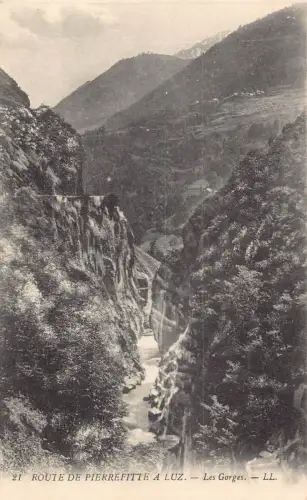 C014 Frankreich, Route de Pierrefitte a Luz-Les Gorges Vintage Postkarte