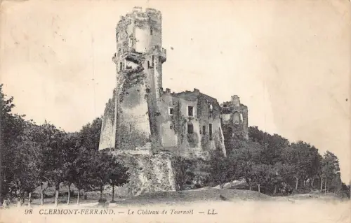 C015 Frankreich, Clermont Ferrand Le Chateau de Tournoel 1921 Vintage Postkarte