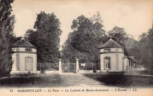 C015 Frankreich, Rambouillet Le Parc La Laiterie de Marie-Antoinette Postkarte