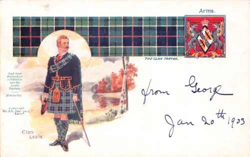 A056 Schottland Clan Leslie Wappen Tartan Mann Tracht Postkarte