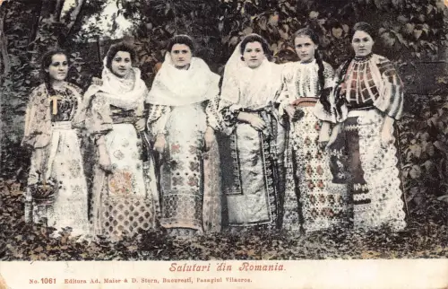 A895 Salutari din Rumänien Frauen in traditionellen Kostümen ethnische Postkarte