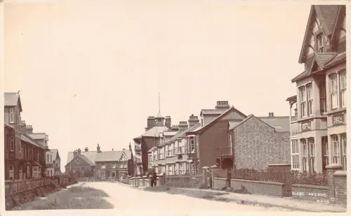 A895 England Glebe Avenue Hunnen Vintage Postkarte