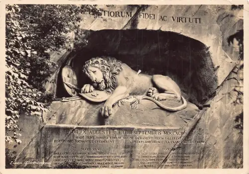 A083 Schweiz 1933 Luzern Löwendenkmal Denkmal Löwe Vintage Postkarte