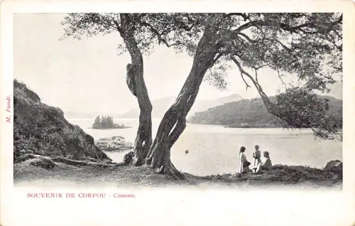 L329 Griechenland Korfu Souvenir Canone Drei Mädchen unter Baum Meer Vintage Postkarte