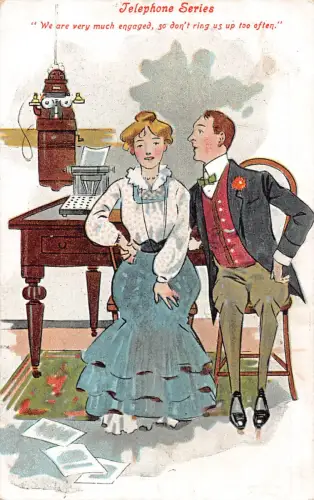 A896 Comic Humor Telefon Serie Paar Wir sind sehr engagiert Postkarte