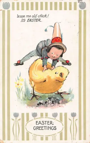 A896 Ostergrüße Elfe Wichtel springt auf vermenschlichten Küken Blumen Postkarte