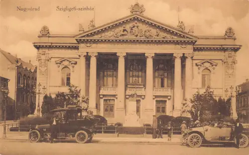 L510 Rumänien Nagyvarad Oradea Theater Auto Autos Oldtimer Postkarte