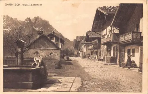 Deutschland Garmisch Fruehlingstraße Frau Wassertopf Brunnen Vintage Postkarte