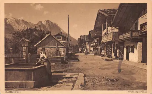 Deutschland Garmisch Fruehlingstraße Frau Wassertopf Brunnenstraße Vintage Postkarte