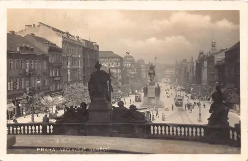 B167 Tschechien Prag Praha Vaclavske Namesti Straßenbahnplatz RPPC Postkarte