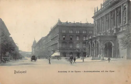 B167 Ungarn Budapest Andrassy ut es Opernstraße Vintage Postkarte