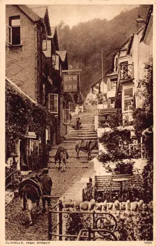 A905 England Clovelly High Street Donkeys New Inn Vintage Postkarte