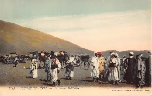 A911 Algerien Szenen et Typen Convoi Militaire Militärlager Postkarte
