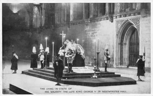 Postkarte A911 British Royalty Lying in State Late King George V Westminster Hall
