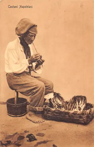 L407 Italien 1911 Napoli Neapel Kostüm Napoletani Pfeife Ethno Vintage Postkarte