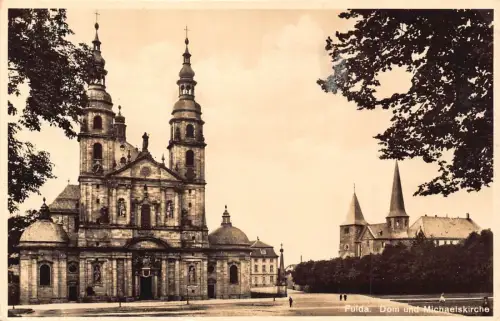 L198 Deutschland 1937 Fulda Dom und Michaelskirche Kirche Vintage Postkarte