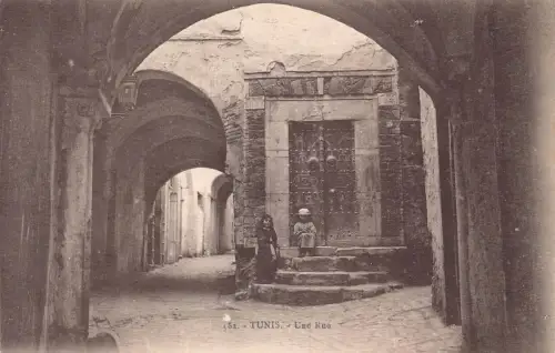 B205 Tunesien Tunis Une Rue Street Vintage Postkarte