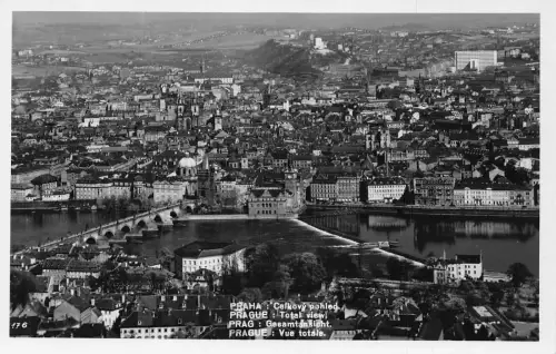 B200 Tschechien Prag Gesamtansicht RPPC Vintage Postkarte